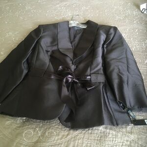 Elegant Black Women's Blazer